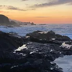 ヴィラ Beachfront House