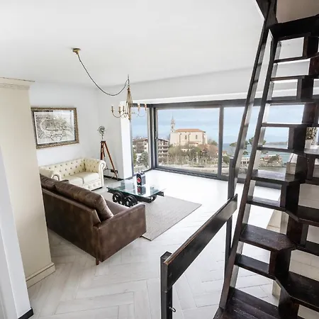 Villa Beachfront House