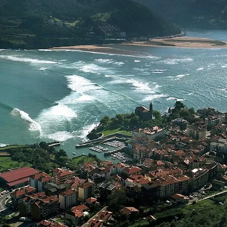 Villa Beachfront House Mundaka
