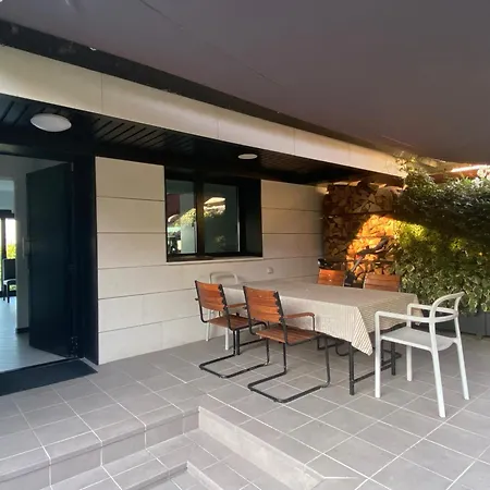 Beachfront House * Mundaka
