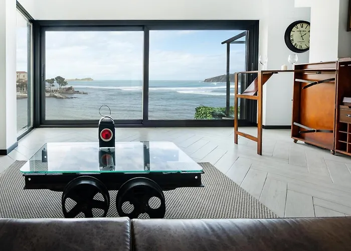 Vila Beachfront House Mundaka